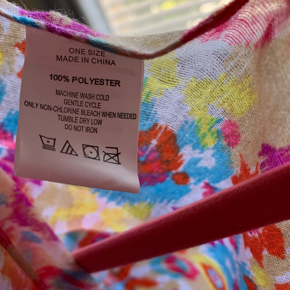 Poncho/ Swimsuit Cover- up. - Picture 4 of 7